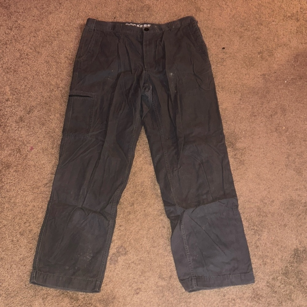 Grey cargoes